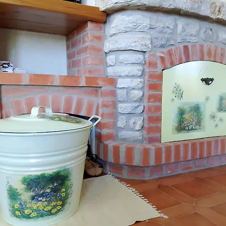 Rosandra Pizzorne Apartment Valgiano